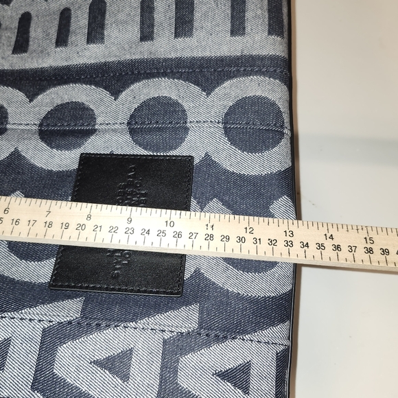 Marc Jacobs Womens The Monogram Denim Large Shoulder Tote Bag Purse Blue Gray - Picture 5 of 12